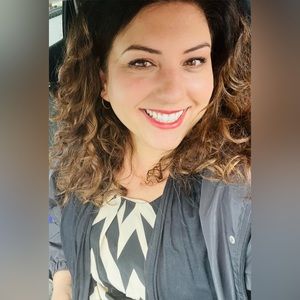 Meet your Posher, Gina